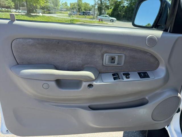 2002 Toyota Tacoma Base V6