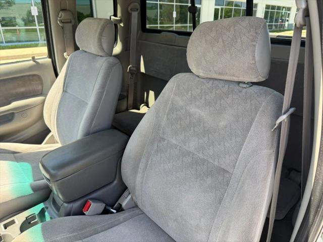 2002 Toyota Tacoma Base V6