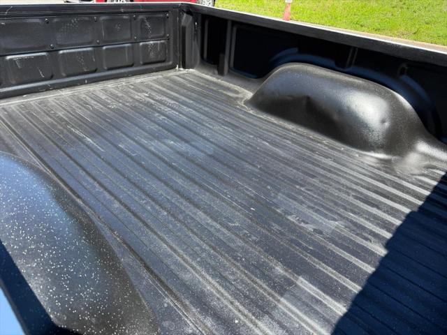 2002 Toyota Tacoma Base V6