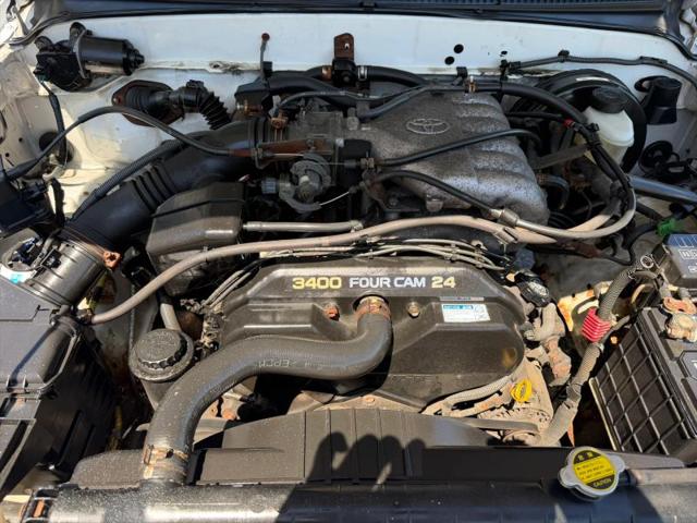 2002 Toyota Tacoma Base V6