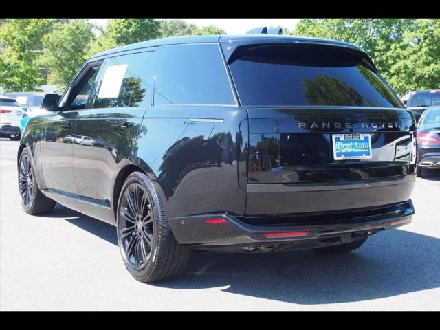 2025 Land Rover Range Rover P530 SE 7 Seat