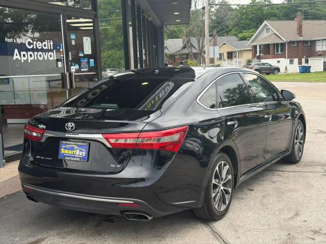 2017 Toyota Avalon XLE