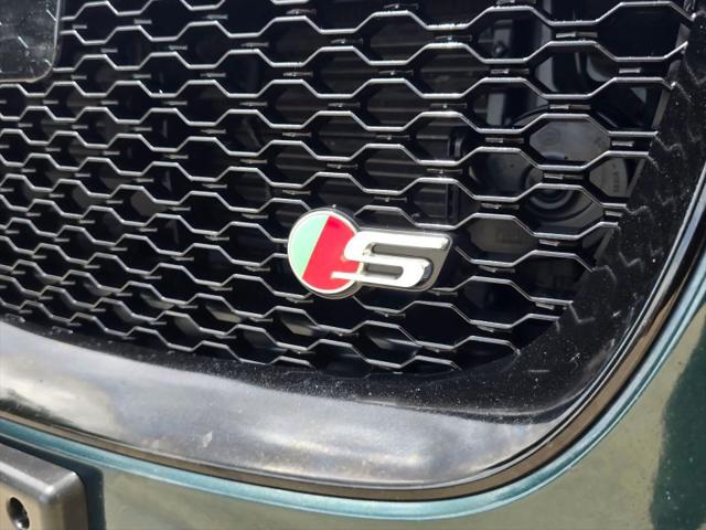 2017 Jaguar F-PACE S