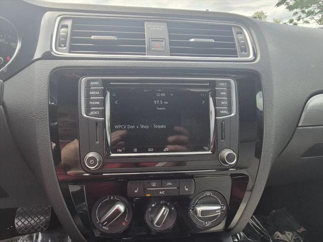 2016 Volkswagen Jetta 1.8T Sport
