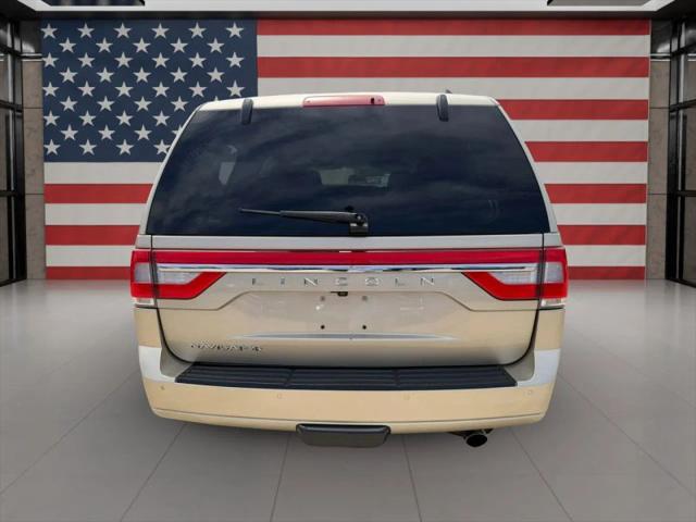 2017 Lincoln Navigator Select