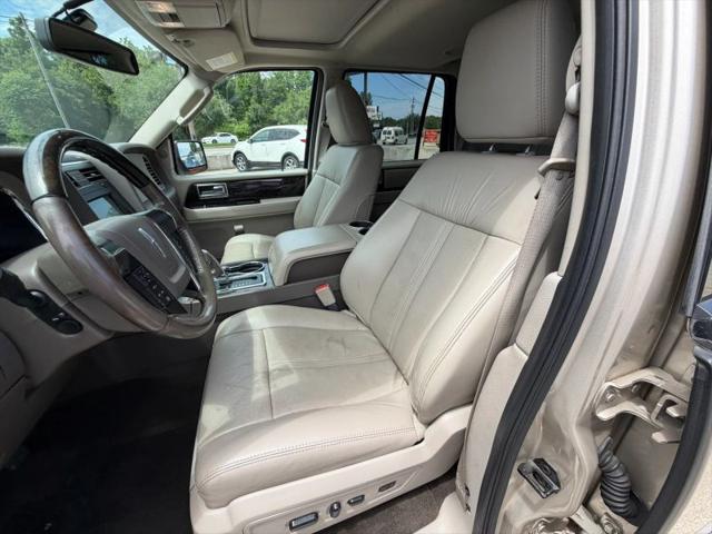 2017 Lincoln Navigator Select