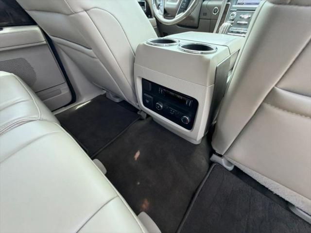 2017 Lincoln Navigator Select