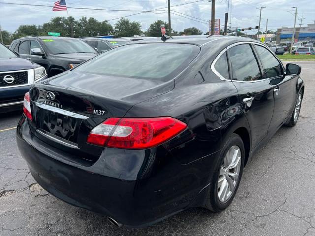 2012 INFINITI M37 M37