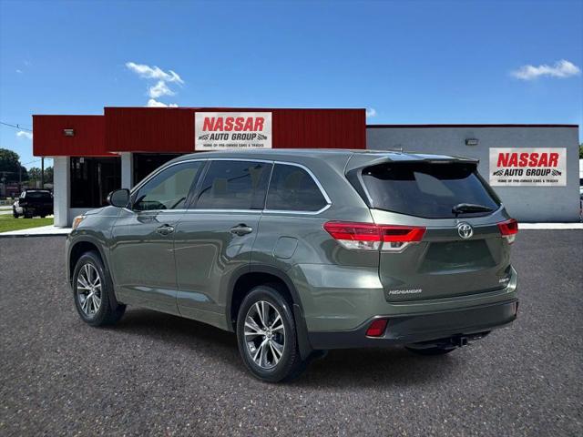 2017 Toyota Highlander LE Plus
