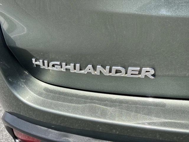 2017 Toyota Highlander LE Plus