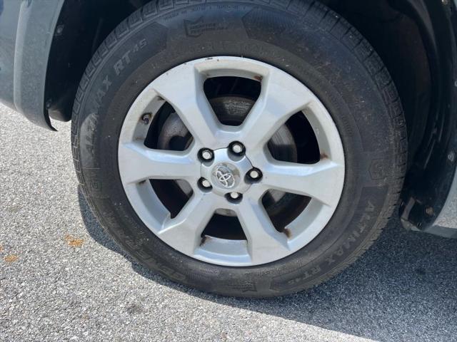 2011 Toyota RAV4 Limited V6