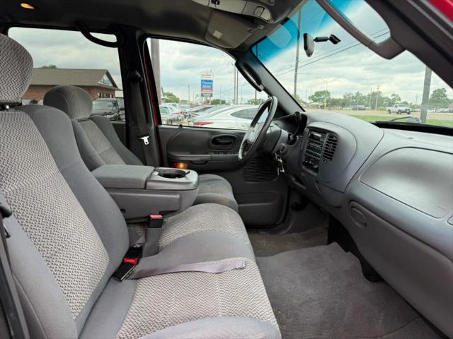 2002 Ford F-150 Base