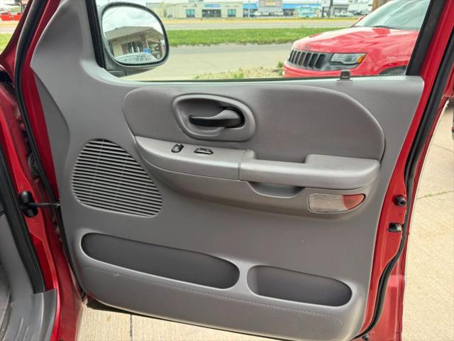 2002 Ford F-150 Base