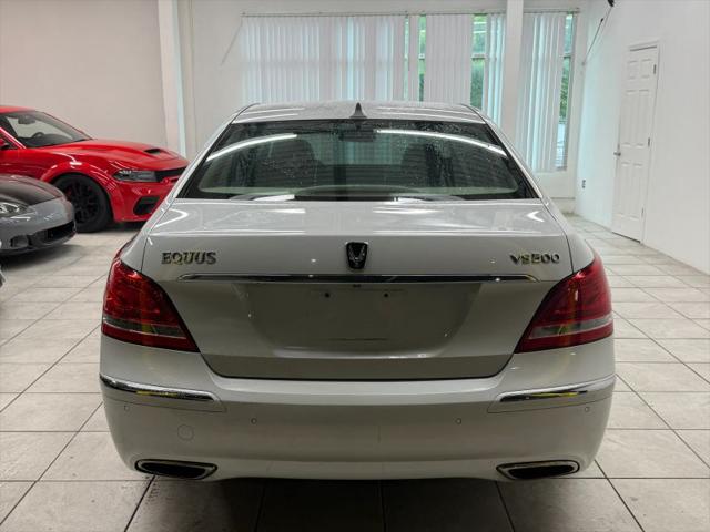 2012 Hyundai Equus Signature
