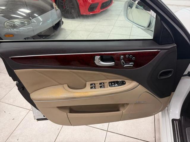 2012 Hyundai Equus Signature