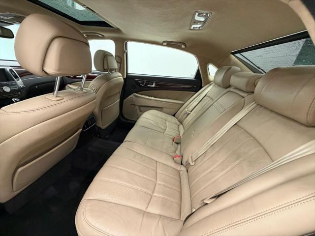 2012 Hyundai Equus Signature