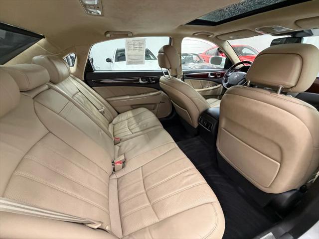 2012 Hyundai Equus Signature