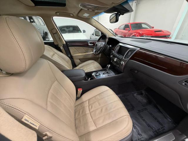 2012 Hyundai Equus Signature