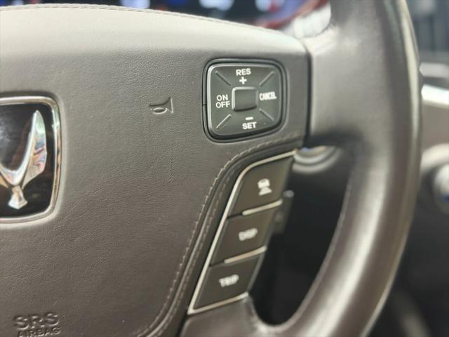 2012 Hyundai Equus Signature