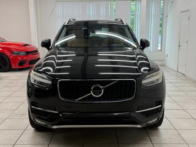 2016 Volvo XC90 T6 Momentum