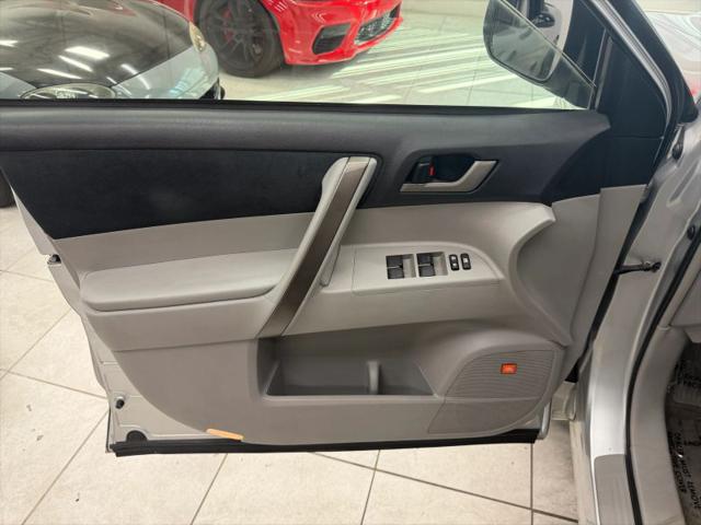 2008 Toyota Highlander Sport
