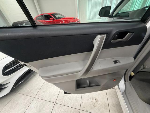 2008 Toyota Highlander Sport