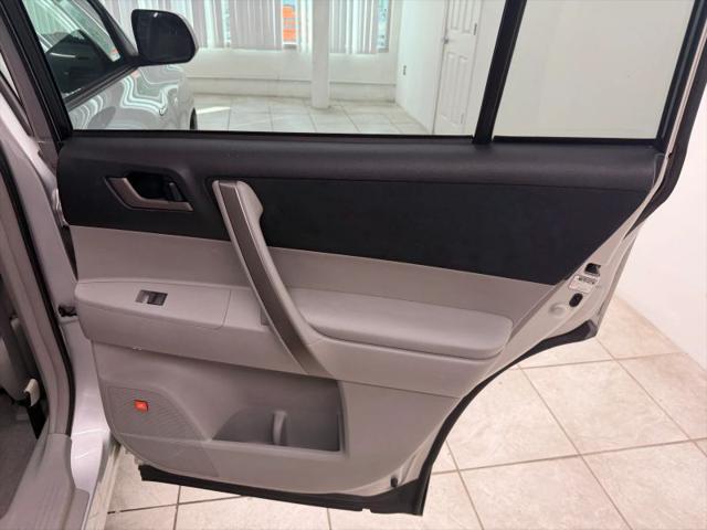 2008 Toyota Highlander Sport