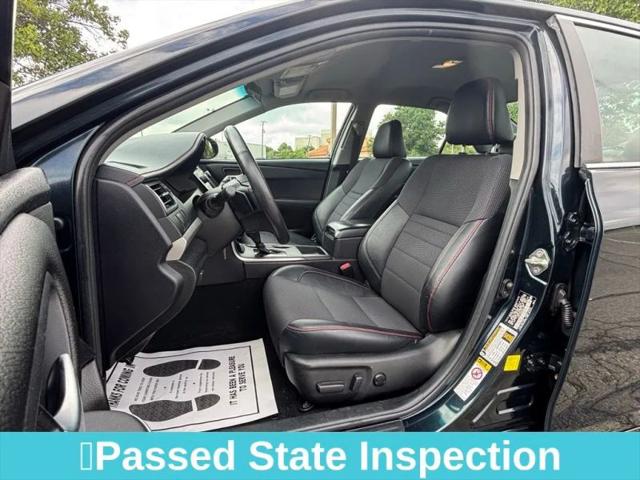 2016 Toyota Camry SE