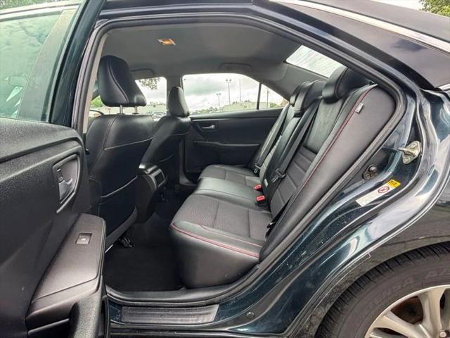 2016 Toyota Camry SE