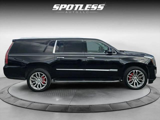 2017 Cadillac Escalade ESV Luxury