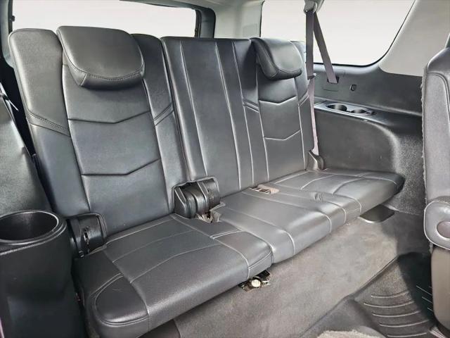 2017 Cadillac Escalade ESV Luxury