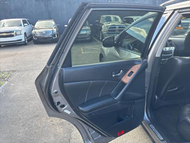 2011 Nissan Murano LE