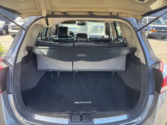 2011 Nissan Murano LE