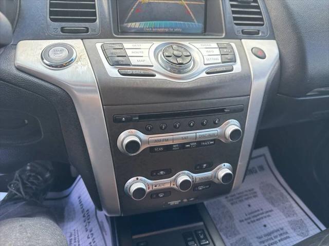 2011 Nissan Murano LE