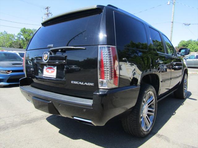 2013 Cadillac Escalade Premium