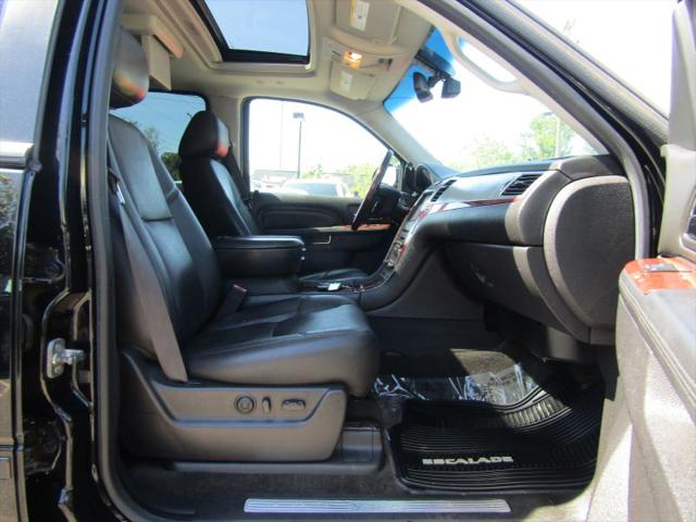 2013 Cadillac Escalade Premium