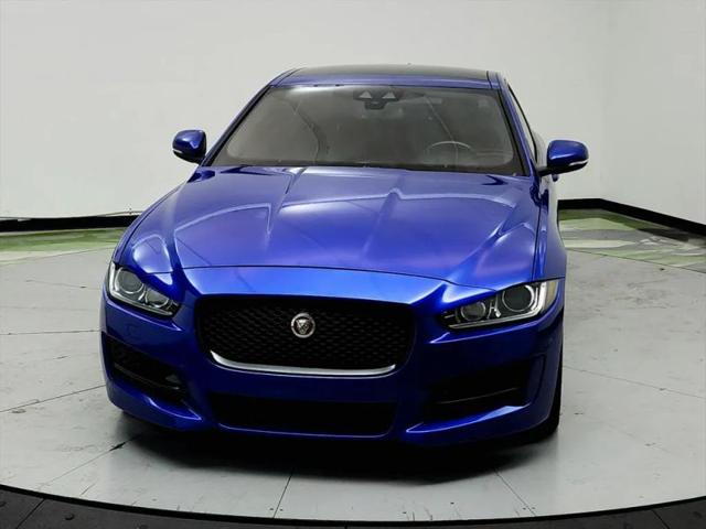 2017 Jaguar XE 35t R-Sport