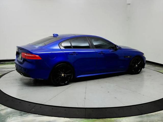 2017 Jaguar XE 35t R-Sport