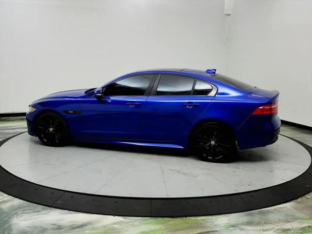 2017 Jaguar XE 35t R-Sport