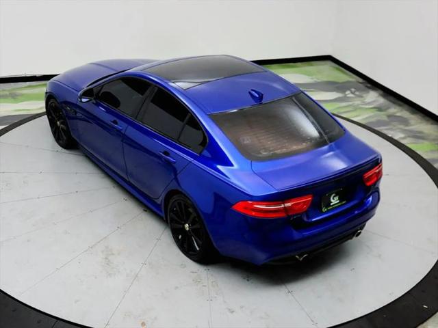 2017 Jaguar XE 35t R-Sport