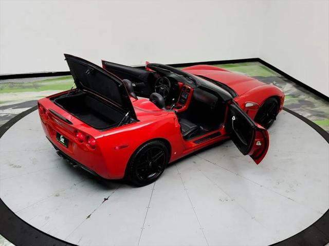 2005 Chevrolet Corvette Base