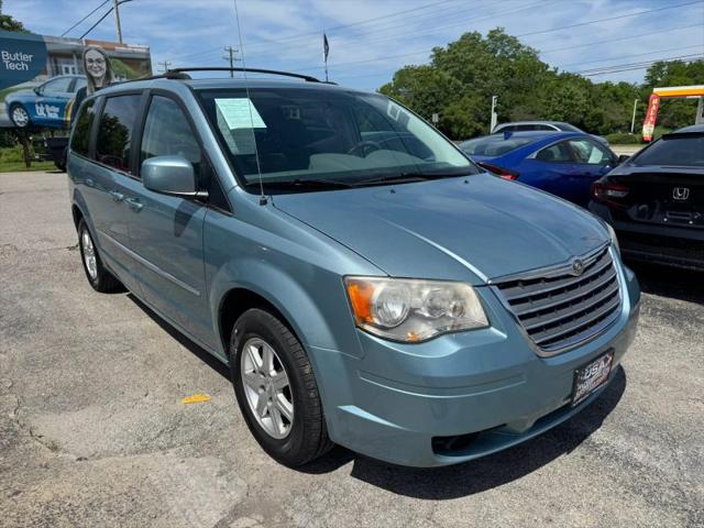 2010 Chrysler Town & Country Touring