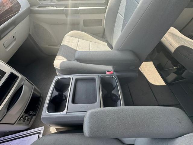 2010 Chrysler Town & Country Touring