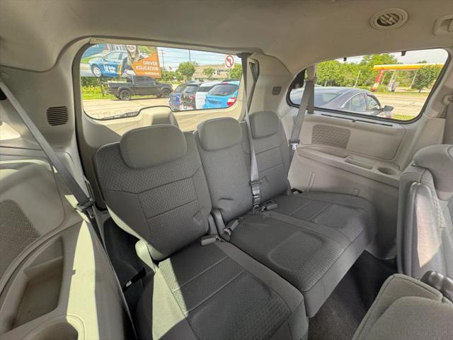 2010 Chrysler Town & Country Touring