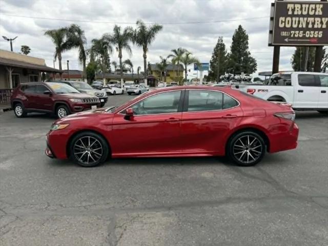 2021 Toyota Camry SE