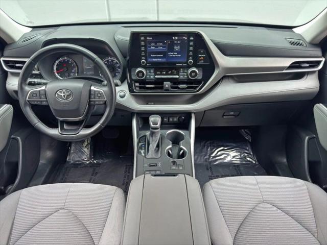 2021 Toyota Highlander LE