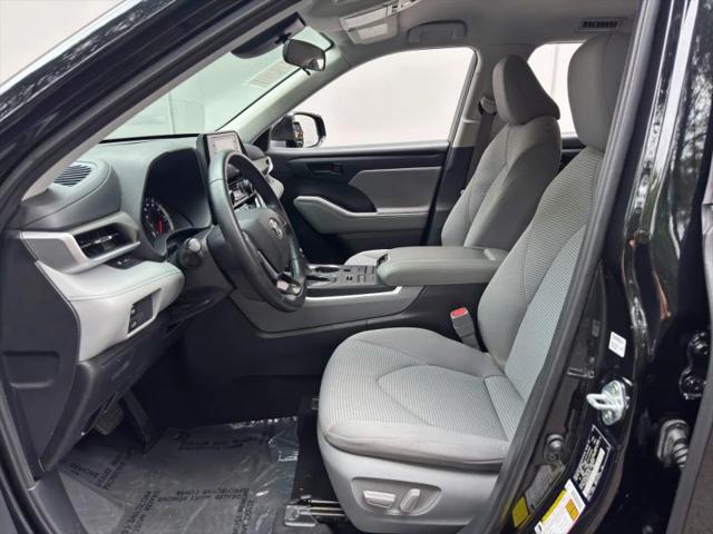 2021 Toyota Highlander LE