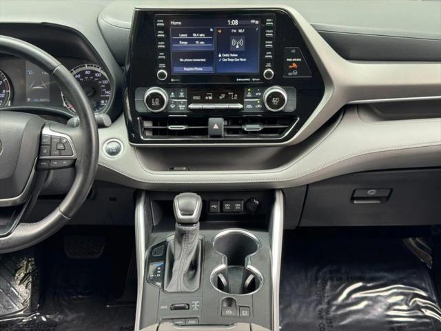 2021 Toyota Highlander LE