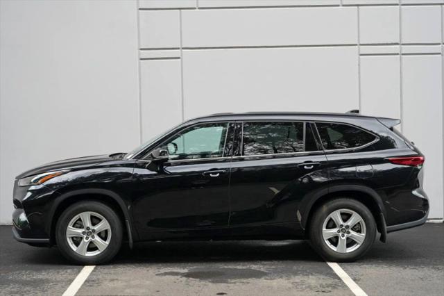2021 Toyota Highlander LE