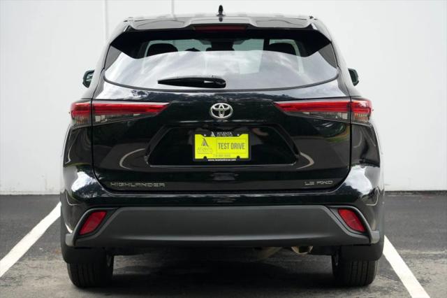2021 Toyota Highlander LE